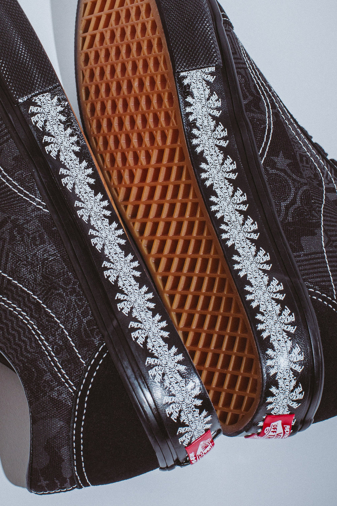 FA Spiral Collage Vans Old Skool