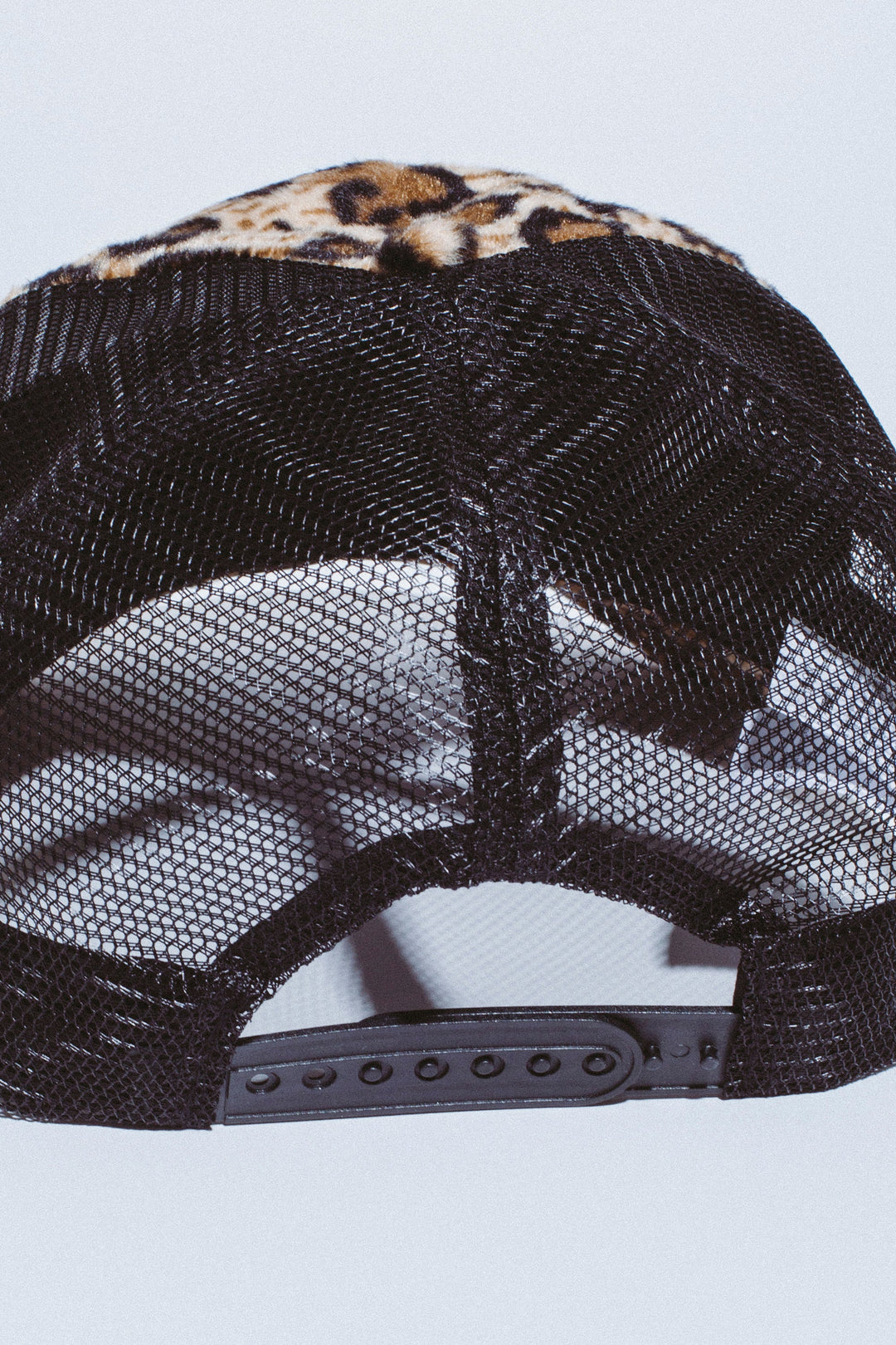 Patch Logo Leopard Trucker Hat