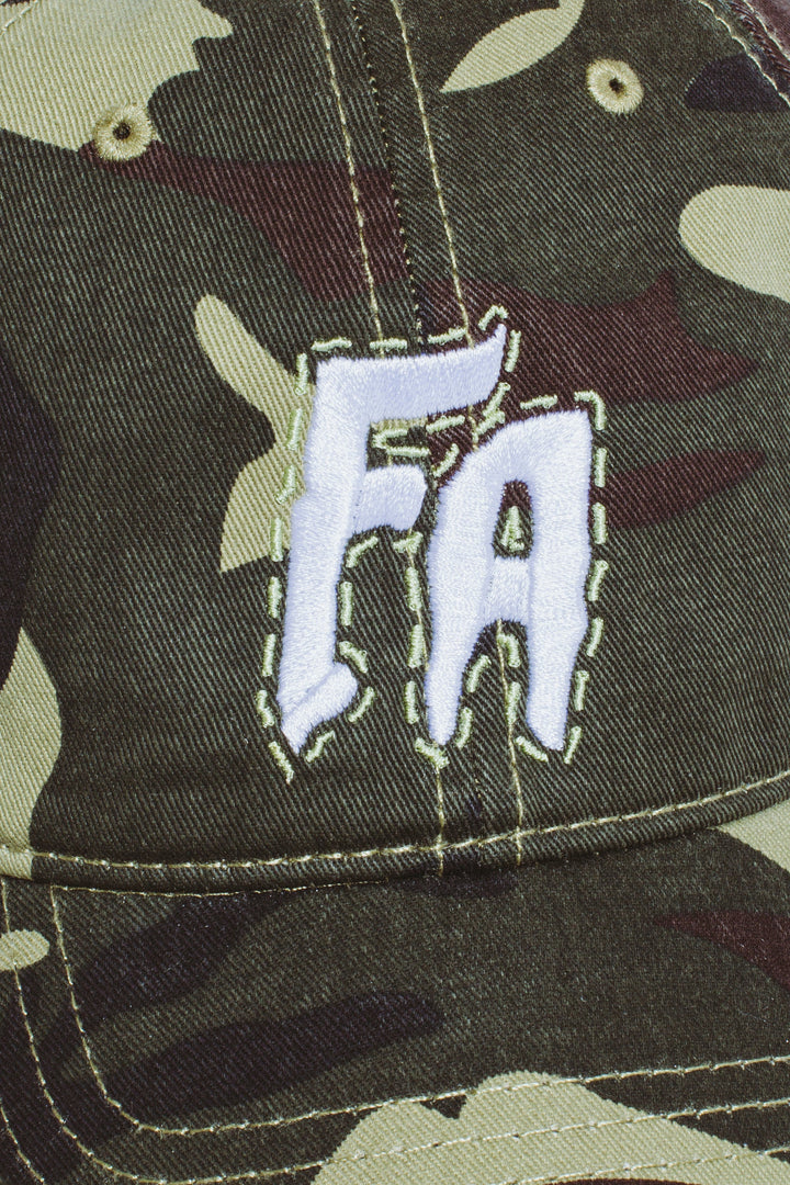 Camo Seduction Contrast Stitch 6-Panel