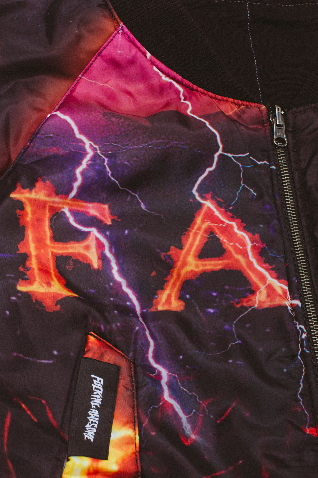 FA Reversible Bomber