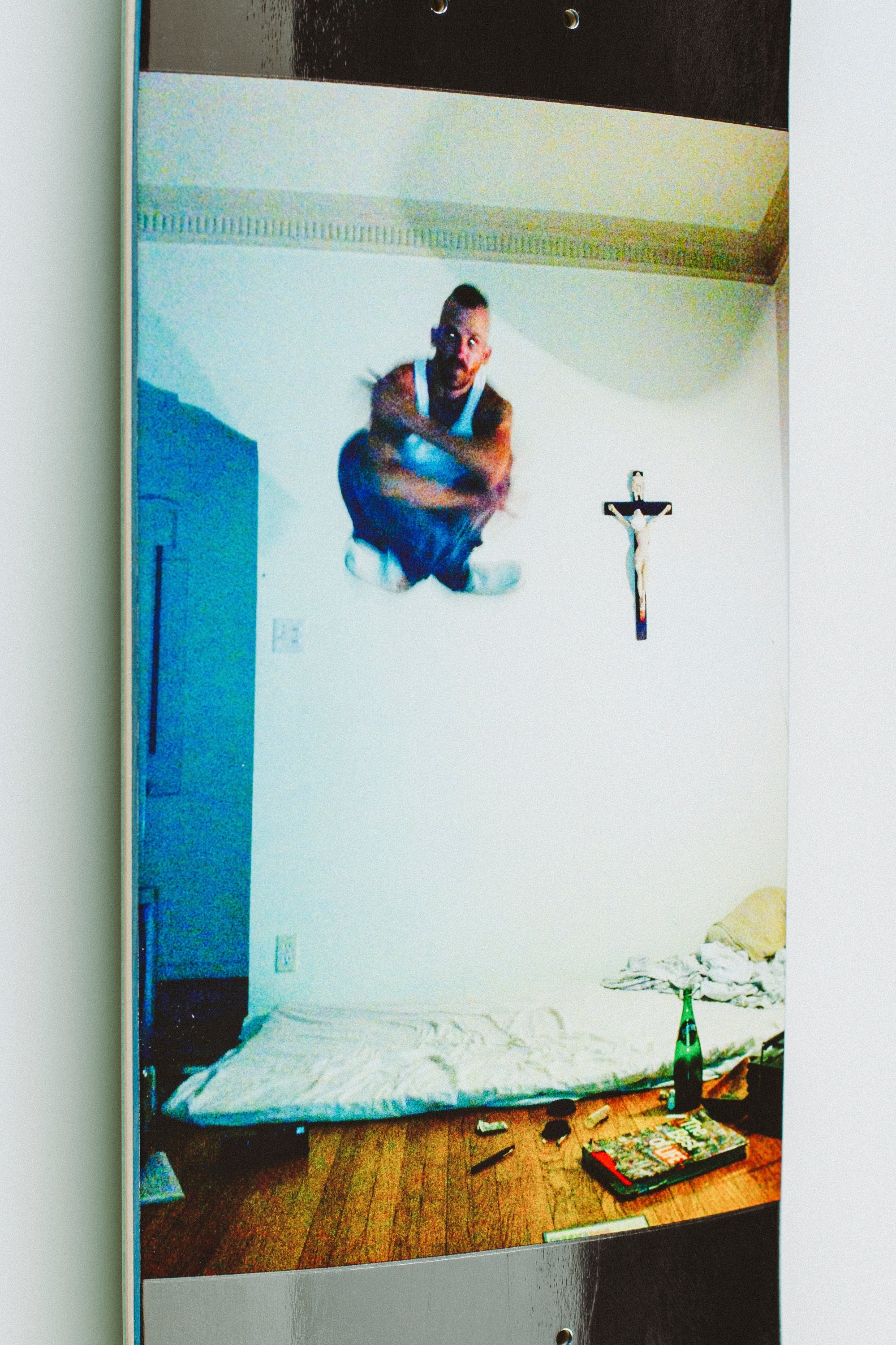 Jason Dill Levitation – Fucking Awesome Japan